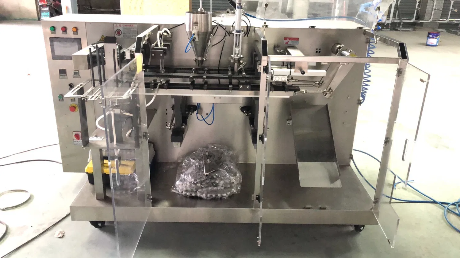 Spout Pouch Filling Sealing Machine for Jelly